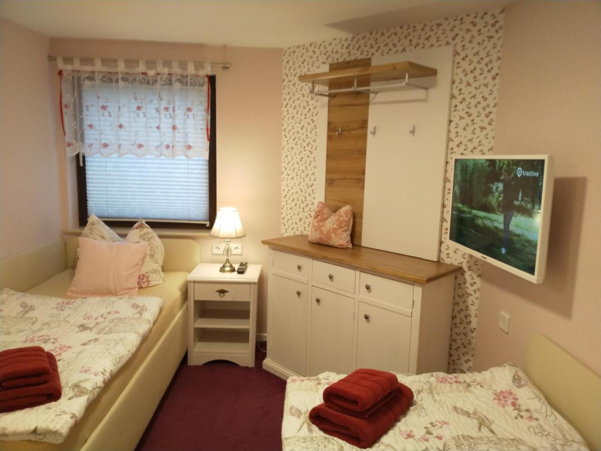 Ferienwohnung Baer Hoppegarten Bagian luar foto